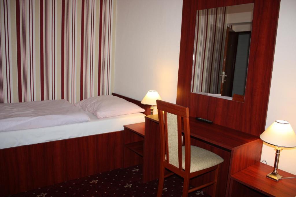 Hotel Hynek Nachod Bilik gambar