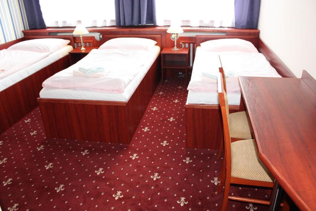 Hotel Hynek Nachod Bilik gambar